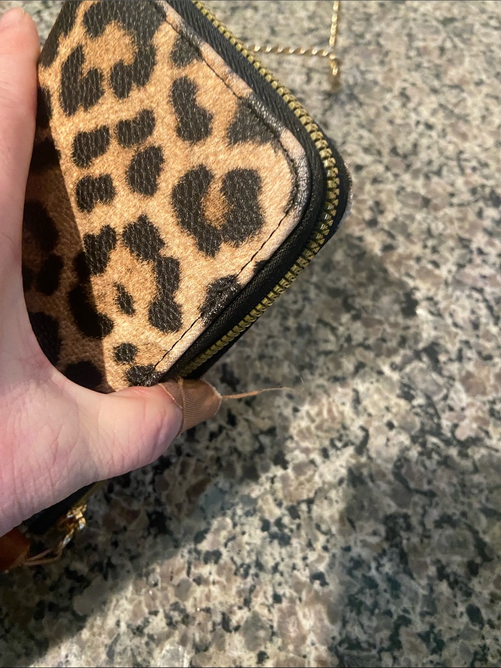 Clutch/Wristlet in Animal Print - Picture 4 of 15